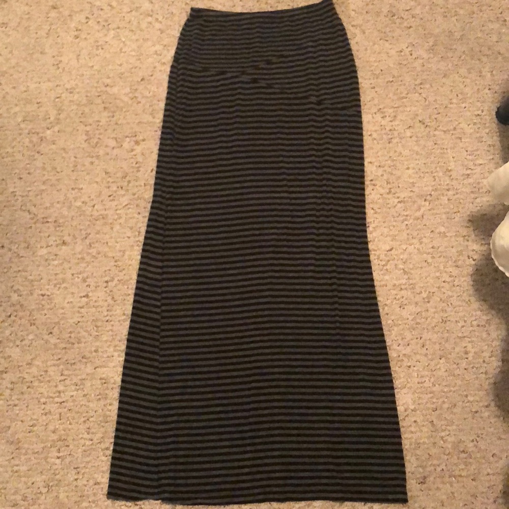 Black and grey striped maxi skirt